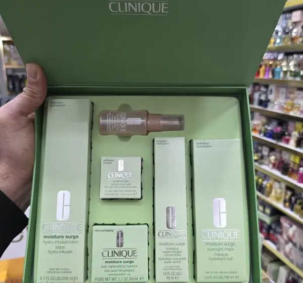 پک 6 محصول روتین پوستی ( فول روتین آبرسانی، ترمیم، آرامش و شادابی پوست )
